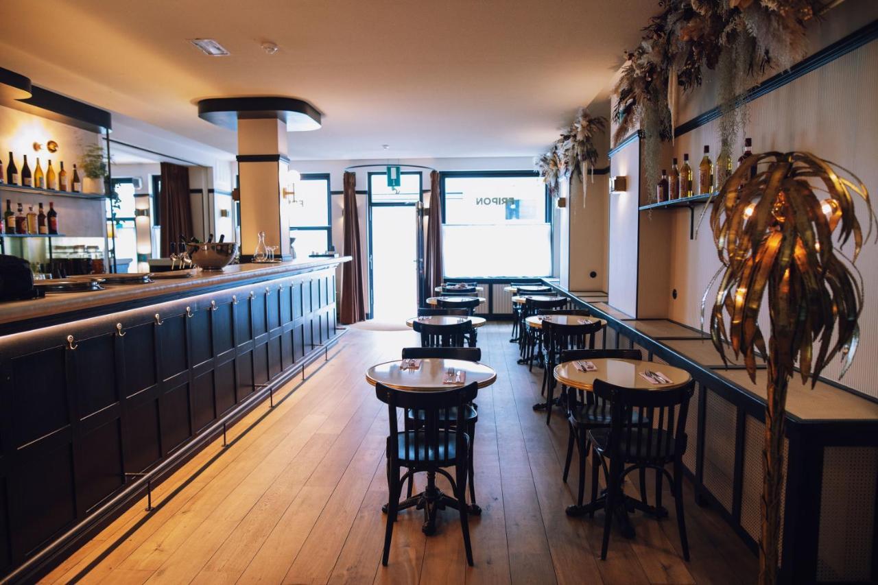 Latroupe Le Berger Hotel Saint-Gilles Eksteriør billede