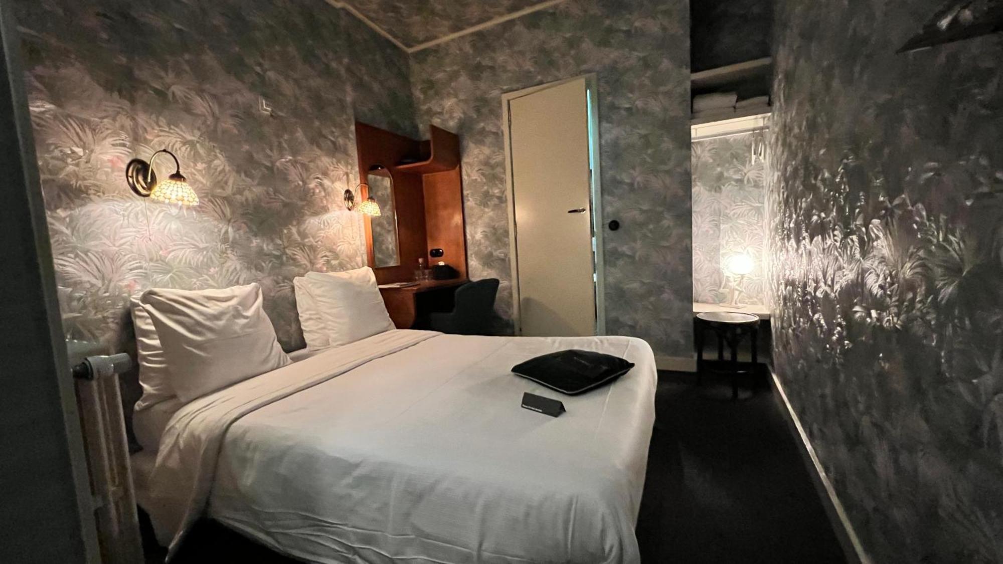 Latroupe Le Berger Hotel Saint-Gilles Værelse billede
