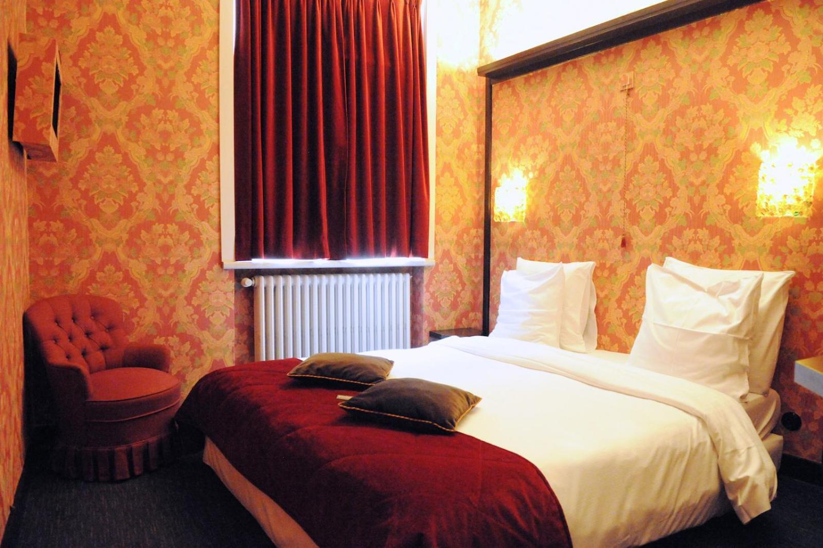 Latroupe Le Berger Hotel Saint-Gilles Eksteriør billede