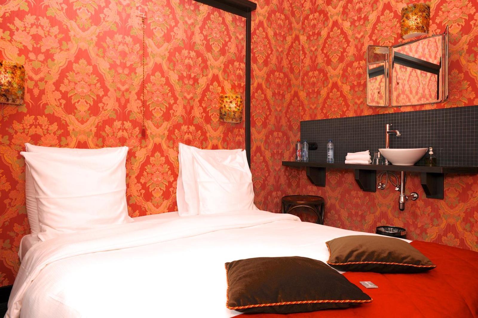 Latroupe Le Berger Hotel Saint-Gilles Eksteriør billede