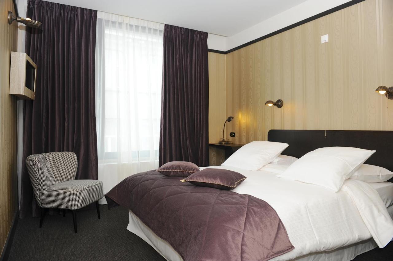 Latroupe Le Berger Hotel Saint-Gilles Eksteriør billede